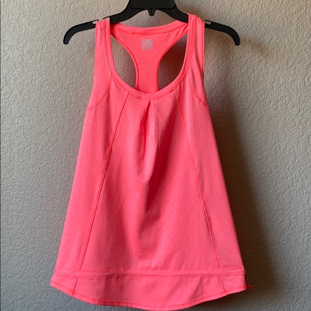pink work out tank top